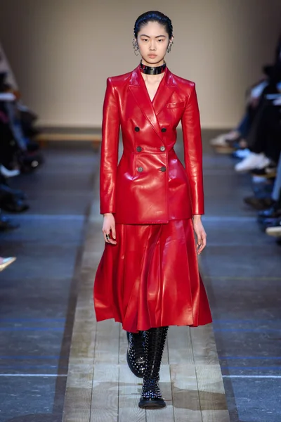 Look 22